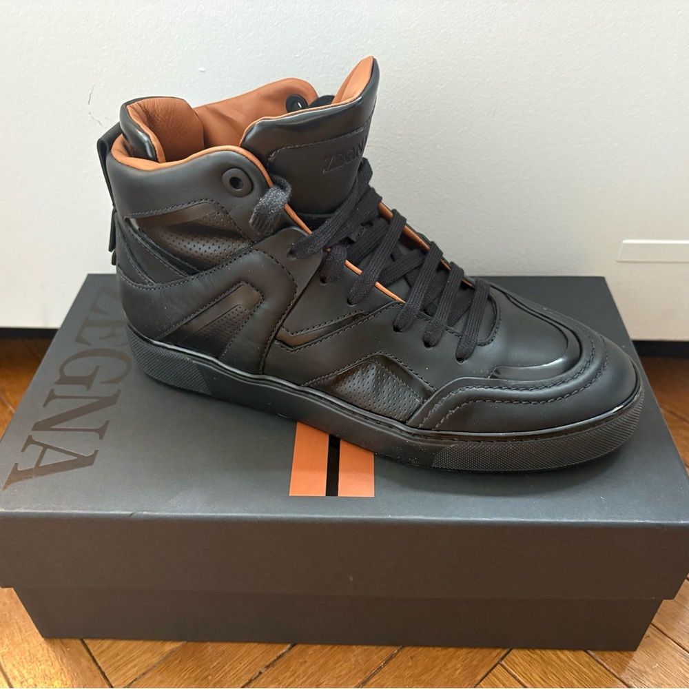 Ermenegildo Zegna Black Leather High-Top Sneakers with Tan Lining